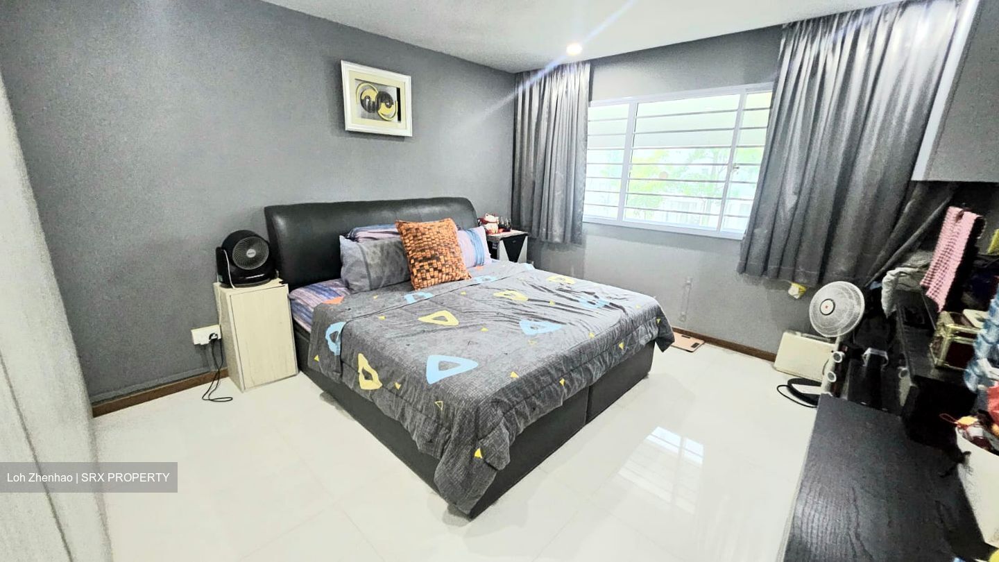 Blk 918 Jurong West Street 91 (Jurong West), HDB Executive #551246101